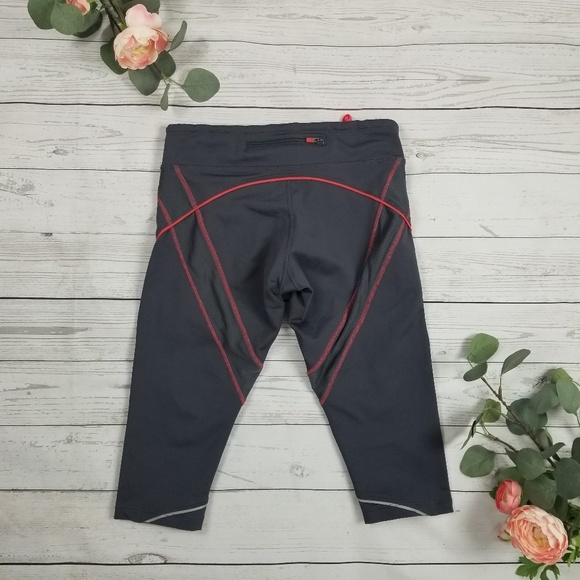 Athleta Cropped Grey Pink Leggings Active Wear Gym - Picture 6 of 6